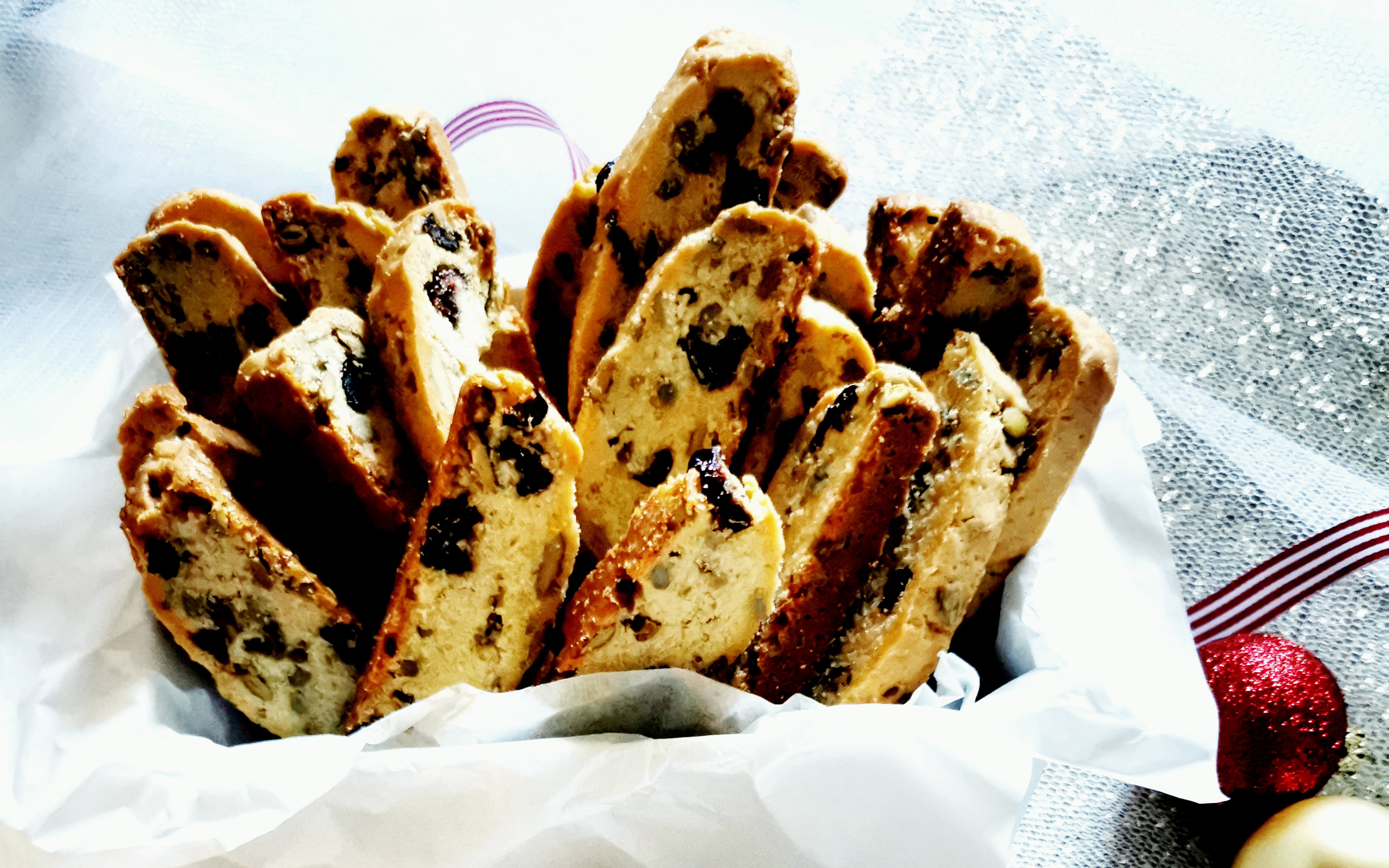 Lemon Cranberry Biscotti — TBLSPOON